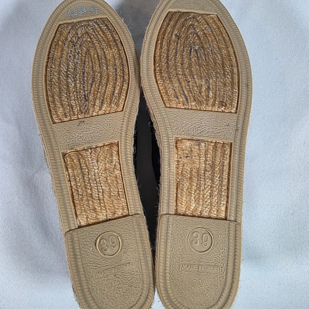 Fabiolas Floral Embroidered Navy Women 39 Espadrille Flat Boho Artisan Whimsical